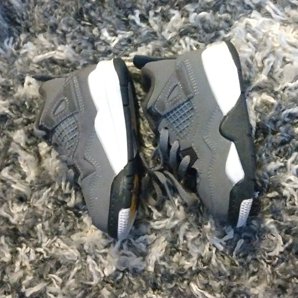 Infant Jordan - Picture 3 of 3